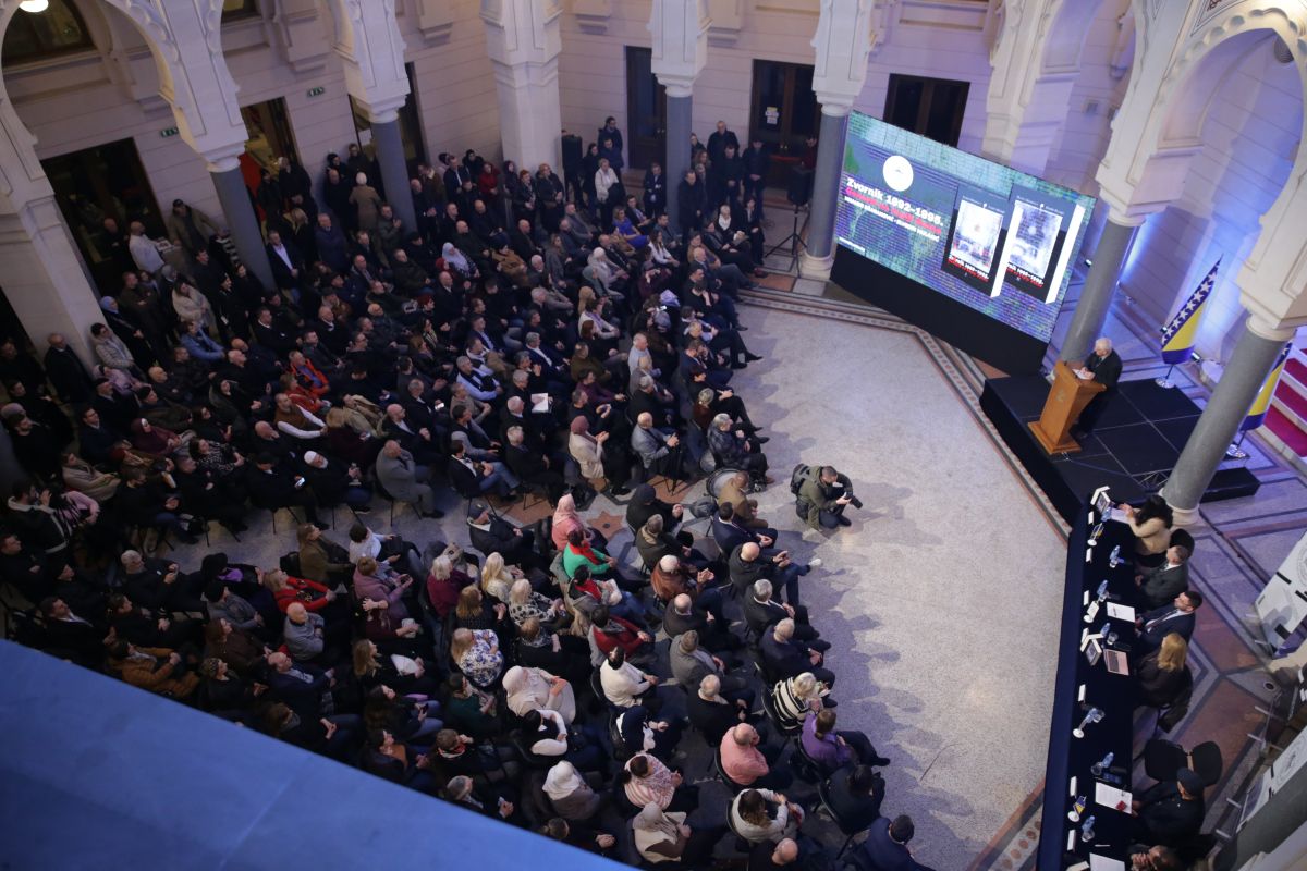 Standard Post with Gallery