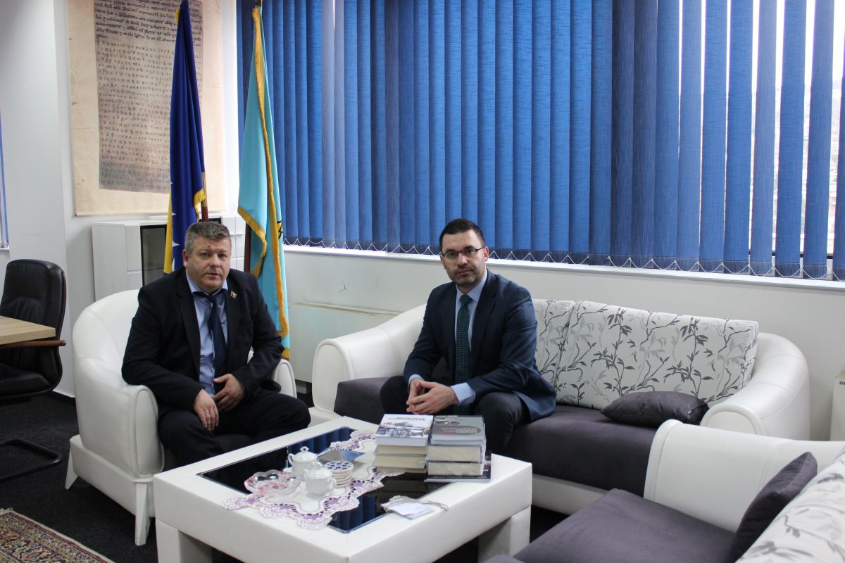 Standard Post with Gallery